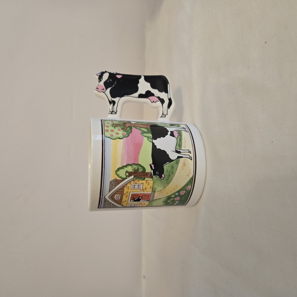 Set of Three Animal-Themed Mugs - Picture 2 of 7
